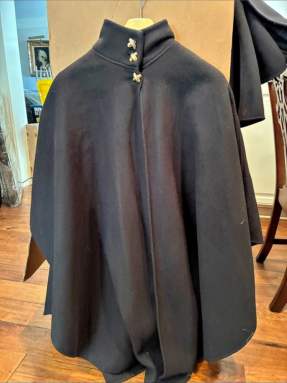Amanda Smith Cape in Black
